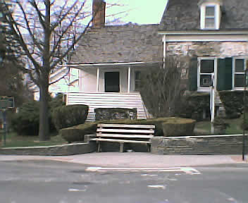 photo of bench, Elting Library